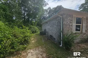 2700 Pine Ridge Dr, Lillian, AL 36549 - Photo 14