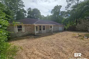 2700 Pine Ridge Dr, Lillian, AL 36549 - Photo 2