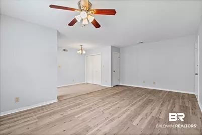 500 Grant Street #B106, Daphne, AL 36526 - Photo 4