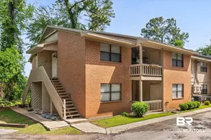 512 Lake Forest Blvd, Daphne, AL 36526 - Photo 1