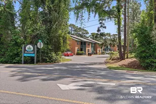 512 Lake Forest Blvd, Daphne, AL 36526 - Photo 4