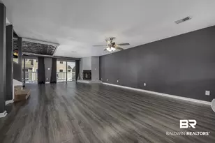 612 S 1st St, Pensacola, FL 32507 - Photo 30