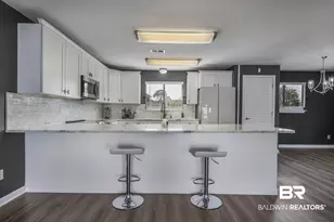 612 S 1st St, Pensacola, FL 32507 - Photo 24