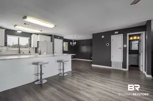 612 S 1st St, Pensacola, FL 32507 - Photo 22