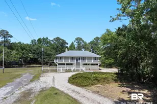 10233 Bayou Cir, Fairhope, AL 36532 - Photo 2