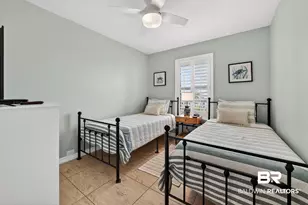 1129 W Beach Blvd, Gulf Shores, AL 36542 - Photo 32