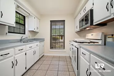6421 Saint Thomas Court, Mobile, AL 36618 - Photo 6