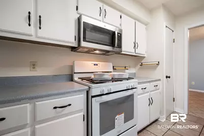 6421 Saint Thomas Court, Mobile, AL 36618 - Photo 8