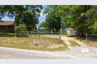 13945 Fish River Acres Circle, Foley, AL 36535 - Photo 2