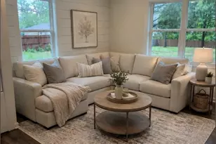 316 W 3rd Ave, Foley, AL 36535 - Photo 2