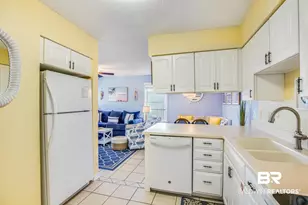 1129 W Beach Blvd, Gulf Shores, AL 36542 - Photo 16