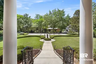 113 Oak Ave, Fairhope, AL 36532 - Photo 4