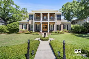 113 Oak Ave, Fairhope, AL 36532 - Photo 1