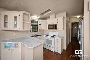 277 Buena Vista Cir, Lillian, AL 36549 - Photo 8
