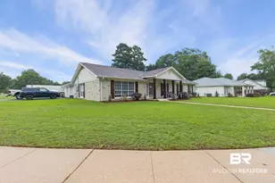 6208 S Pine Needle Dr, Mobile, AL 36609 - Photo 4