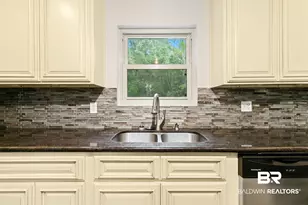 2728 Lost River Rd, Mobile, AL 36605 - Photo 18