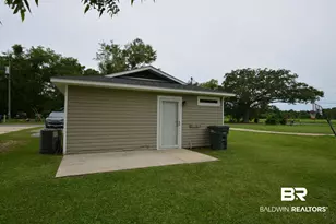 422 W 4th Ave, Foley, AL 36535 - Photo 22