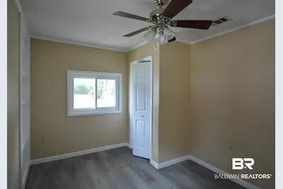 422 W 4th Avenue, Foley, AL 36535 - Photo 4