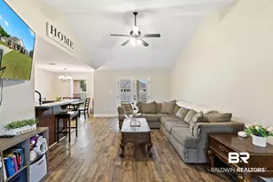 21718 Bartlett Ln, Robertsdale, AL 36567 - Photo 4
