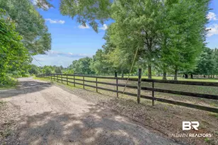 22660 Wing Ln, Robertsdale, AL 36567 - Photo 8