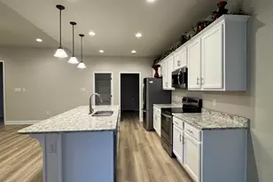 1060 Chloe St, Foley, AL 36535 - Photo 16