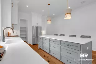 410 Azalea St, Fairhope, AL 36532 - Photo 18