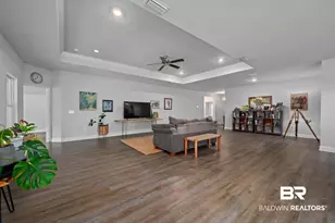 22110 Sutherland Cir, Fairhope, AL 36532 - Photo 10