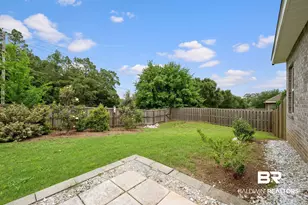 22110 Sutherland Cir, Fairhope, AL 36532 - Photo 32