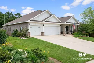 22110 Sutherland Cir, Fairhope, AL 36532 - Photo 2