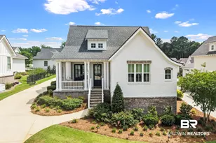 901 Geranium Dr, Fairhope, AL 36532 - Photo 2