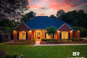 8248 Pine Run, Daphne, AL 36527 - Photo 1