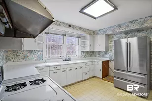 103 S McGregor Ave, Mobile, AL 36608 - Photo 6