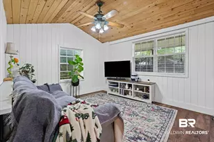 18935 E Hammond St, Robertsdale, AL 36567 - Photo 4