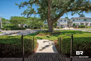 166 White Ave, Fairhope, AL 36532 - Photo 2