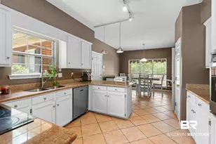 7713 Bedford Ct, Mobile, AL 36695 - Photo 24