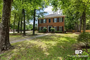 7713 Bedford Ct, Mobile, AL 36695 - Photo 2