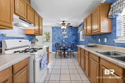 5070 Santos Drive, Mobile, AL 36619 - Photo 4
