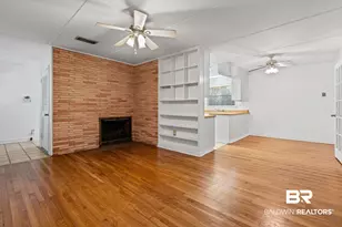 359 Wisteria St, Fairhope, AL 36532 - Photo 2