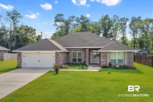 23038 Ridgewood Dr, Robertsdale, AL 36567 - Photo 1