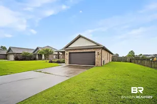 9368 McQueen Dr, Fairhope, AL 36532 - Photo 2