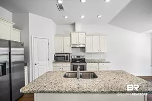2484 Myrtlewood Dr, Foley, AL 36535 - Photo 10