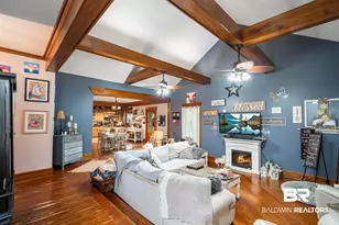 7300 Rose Bishop Ln, Fairhope, AL 36532 - Photo 2