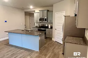 23101 Lieutenant Ave, Foley, AL 36535 - Photo 4