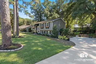 698 Cedar Ave, Fairhope, AL 36532 - Photo 6