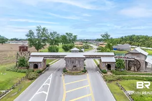 10921 Secretariat Blvd, Daphne, AL 36526 - Photo 2