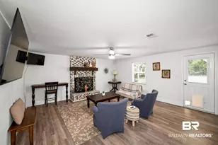 33129 Antietam Rd, Lillian, AL 36549 - Photo 4