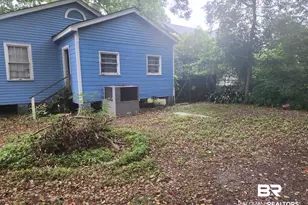 70 Glenwood St, Mobile, AL 36606 - Photo 4