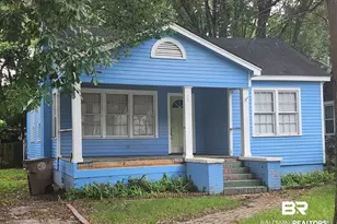 70 Glenwood St, Mobile, AL 36606 - Photo 1