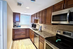 1007 W Beach Blvd, Gulf Shores, AL 36542 - Photo 16