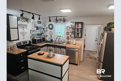 501 W Magnolia Street, Bay Minette, AL 36507 - Photo 6
